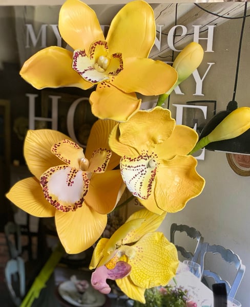 Image of Porcelain clay flowers 