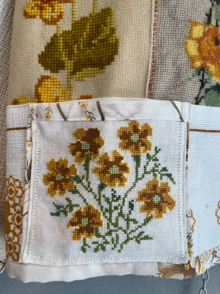 Image of Yellow flowers (m/l)