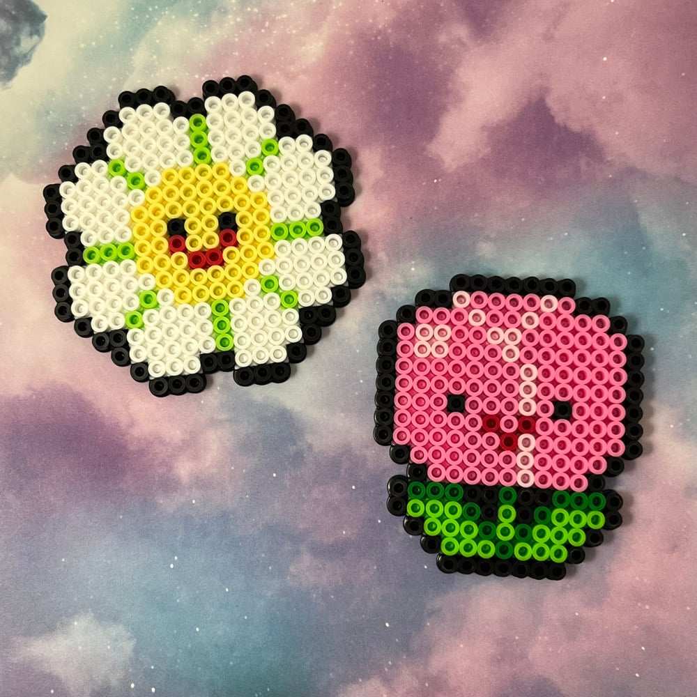 Image of Kawaii Flower Perler Kandi Fridge Locker Magnet