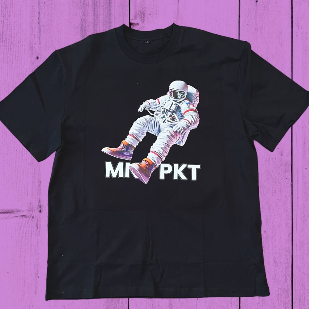 SPACE MAN T-SHIRT // MNY PKT