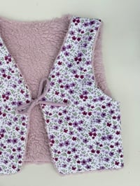 Image 2 of Vendbar Fluffy Vest