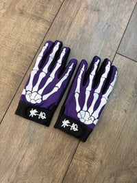 Image 1 of Skeleton Gloves 