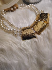 ALAISA PEARL & GOLD SET
