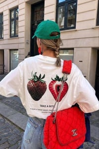 Image 2 of The perfect snack  onesize