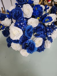 Image 4 of Royal blue and white flower balls 40 cm for rent only 