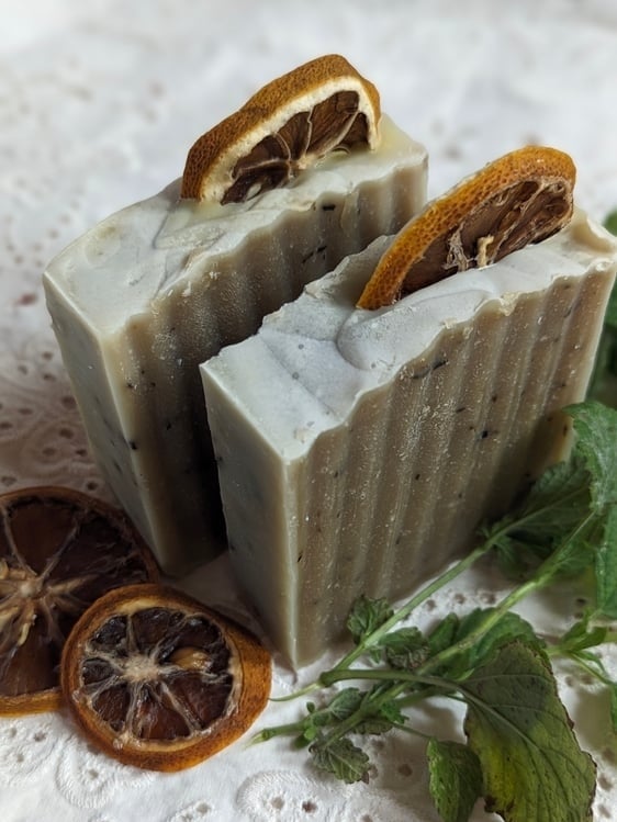 Image of Lemon Balm & Meyer Lemon soap