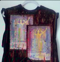 Image 2 of Circe sleeves shirt