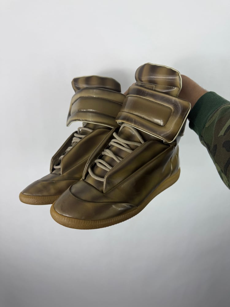 Image of Margiela 2008 'Artisanal Gold' Futures