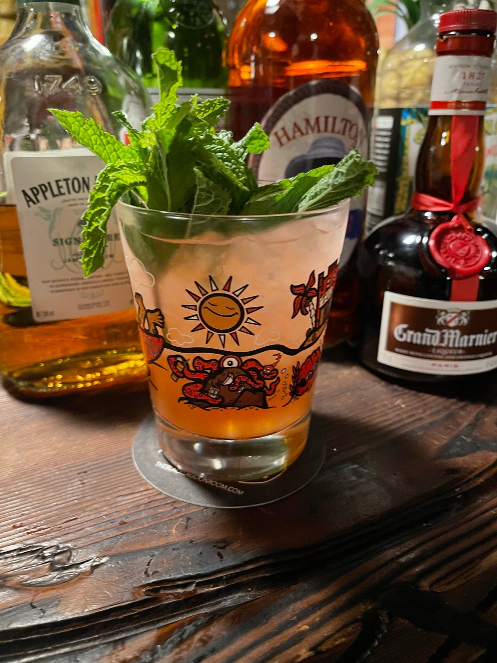 TIKI UNDERGROUND 15oz Full-Color Mai Tai Glass