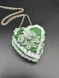 Image 1 of Green heart box
