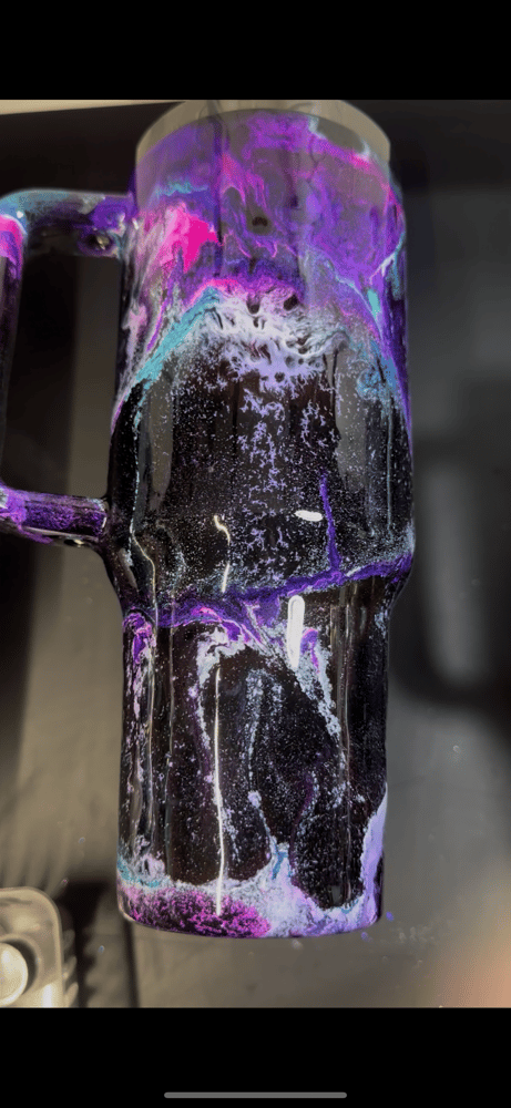 Image of 40oz ink drop splatter