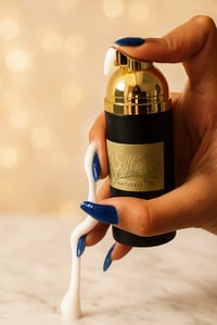 Image 1 of Lustra Veil – Radiance in Every Rinse 4oz