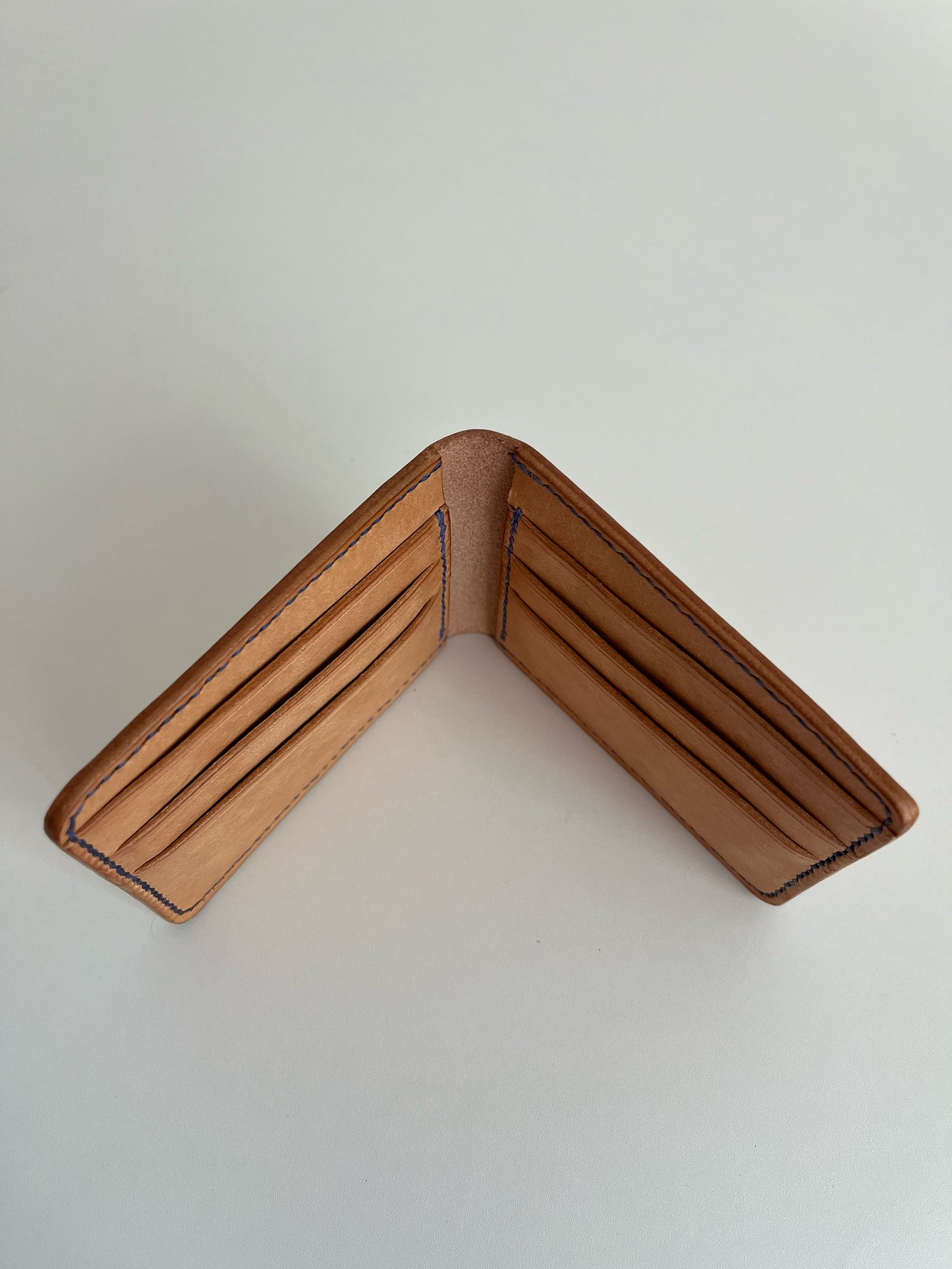 Image of Natural Pueblo 8-pocket Slim Bifold 