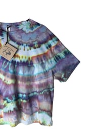 Image 3 of S Crop Tee in Alchemy Agate Ice Dye