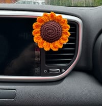 Image 5 of Sunflower Car Vent Clip