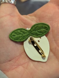 Image 2 of Broche citron 🍋