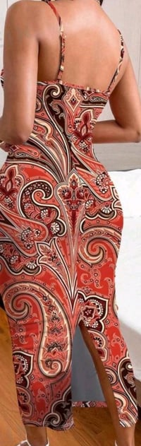 Image 2 of Sleeveless Vintage Printing Dress