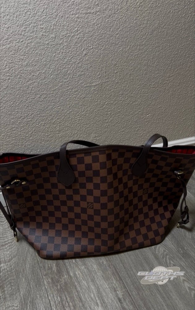 Image of LV Woman Tote Bags