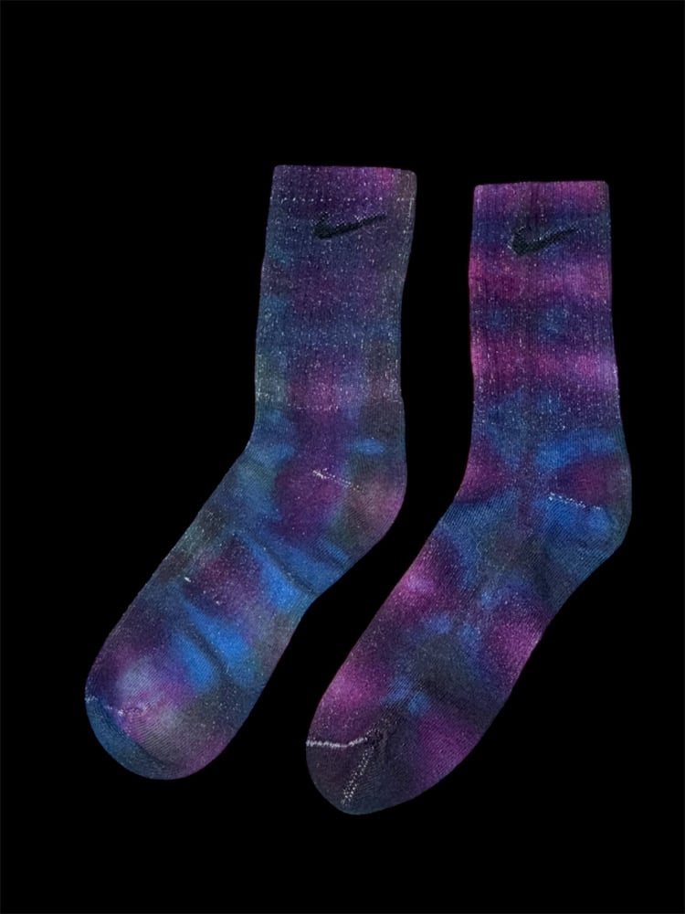 Image of Purple Rays Nike Socks (7-10)