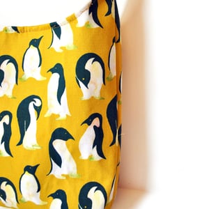 Image of Penguin Print Shoulder Bag 