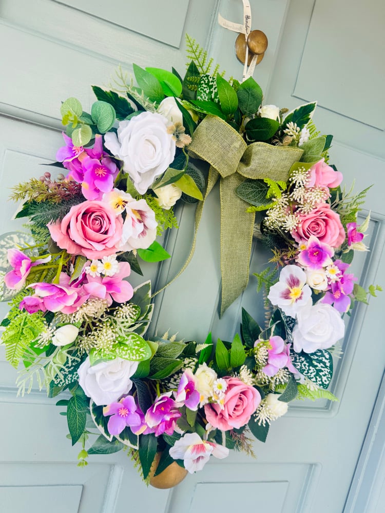 Image of 40cm rattan roses 