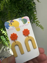 Image 6 of GRACE MINI - Yellow
