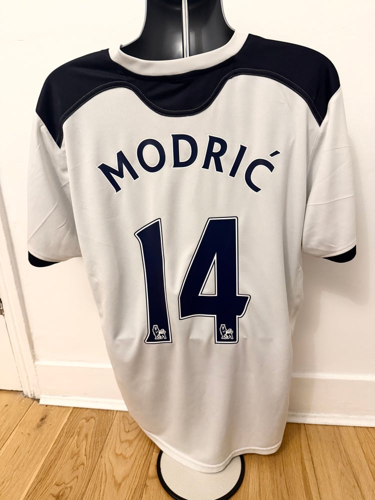 Image of Tottenham Hotspur “MODRIĆ 14” 2010/11 Home Shirt + PL patches (XL)