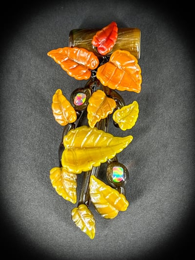 Image of Fall Fades 2025 Leaf Vine Pendant 2