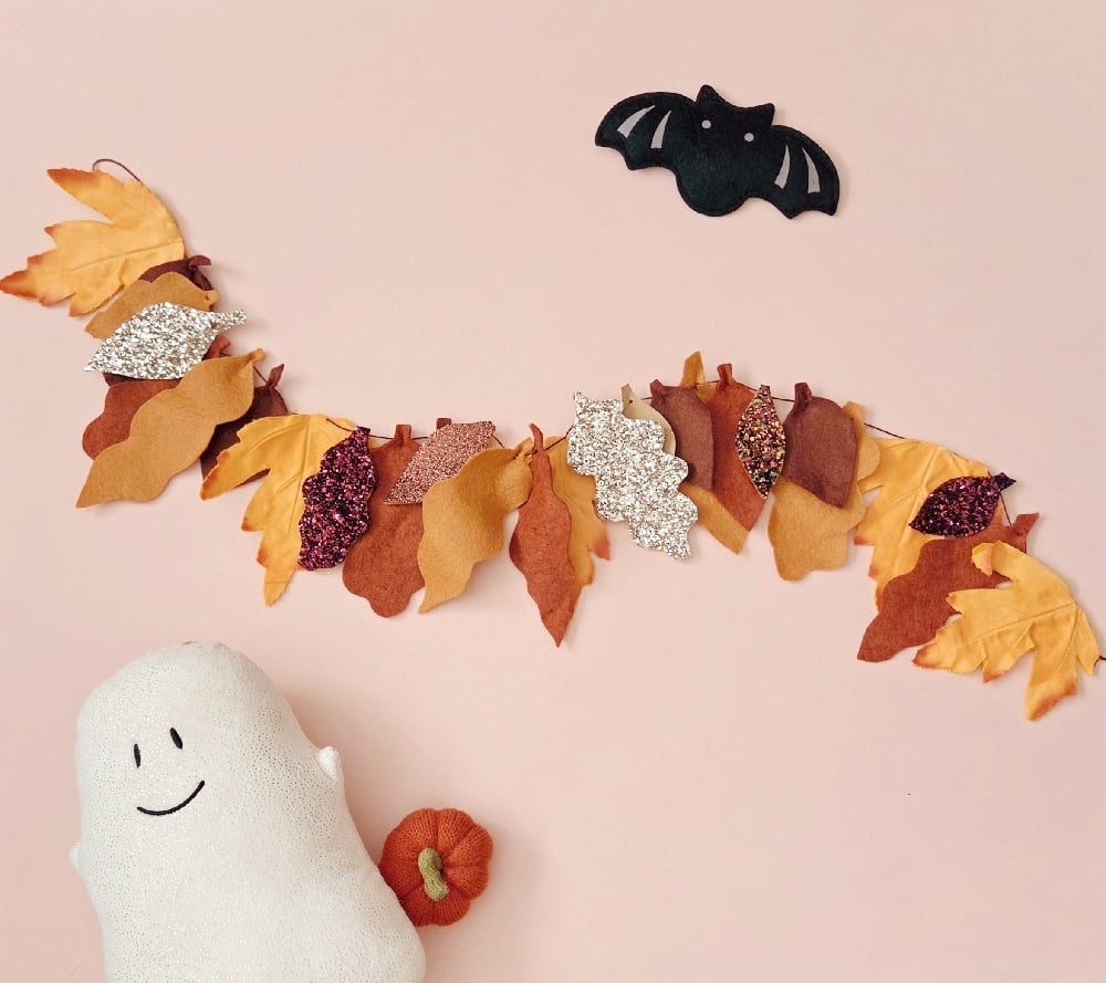 Image of Bewitched Autumm Leaf Garland.
