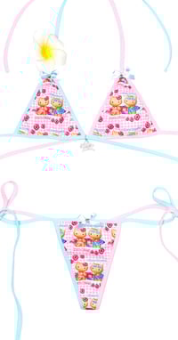 Image 2 of Tanned daniel&hellokitty beach date