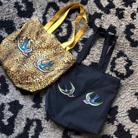 Image 7 of Leopard Swallows Large Bag