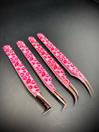 Image 4 of Kiss Tweezers