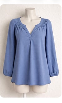 Image 2 of New XXL Crown & Ivy top #783*8