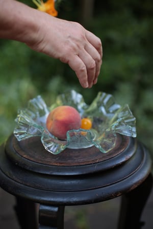 Image of Bissle verrückte Glasschale, französisch und erstaunlich dekorativ