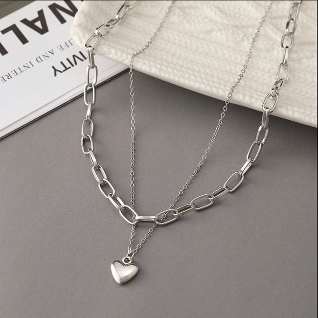 Heart shaped pendant Necklace 