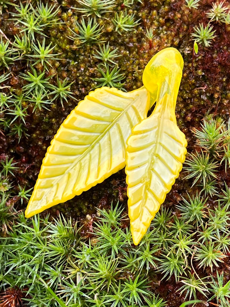 Image of Lemon Lime Double Leaf Pendant