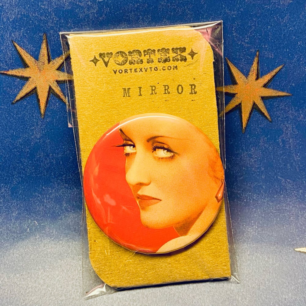 Hand mirror