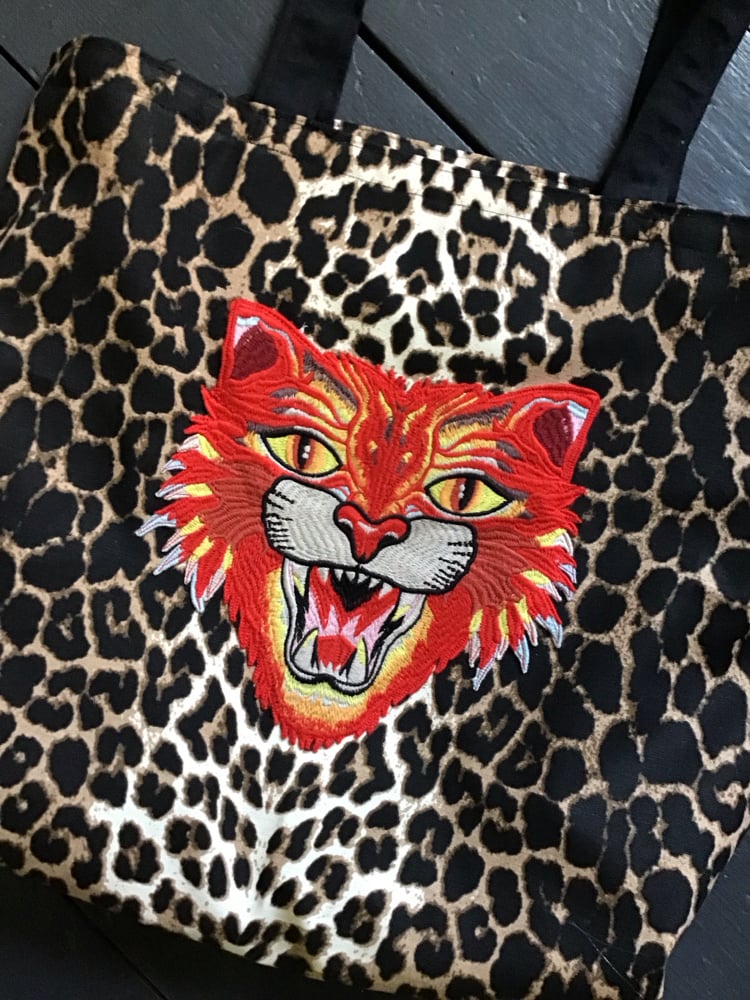 red tiger leopard print shoulder bag copy Image 2