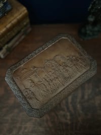 Image 13 of Superbe boîte à bijoux en cuir, soie capitonnée bronze, fin XIXème s.