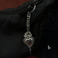 Image 3 of sacred heart keychains ・❥・