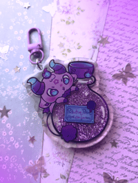 Image 24 of Potion glitter Keychain