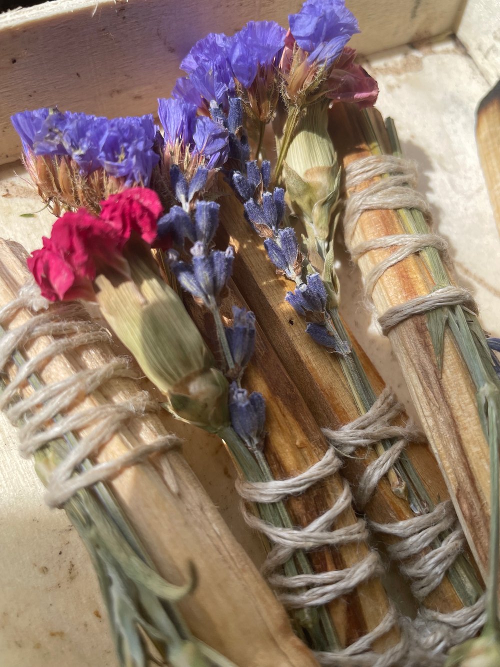 Image of Santo Bouquet (2 PCS)