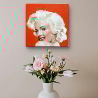 Image 3 of Marilyn