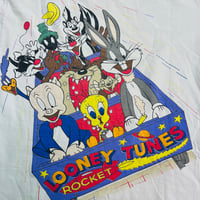 Image 4 of VTG 90s Looney Tunes Rocket Tee Sz XL