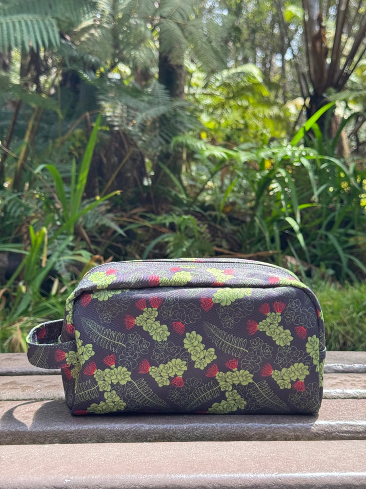 Image of FROM THE LAVA Ohia Fern Buddah Mochi Boxy Bag