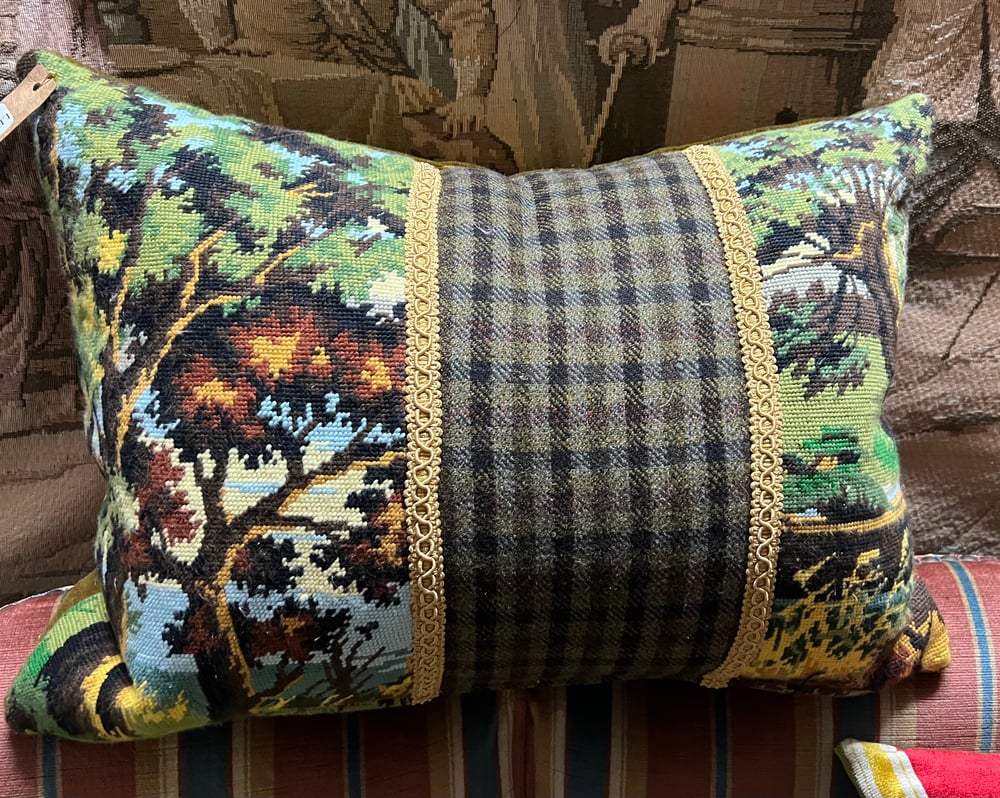 Image of Spot the Hunter Tapestry Cushion