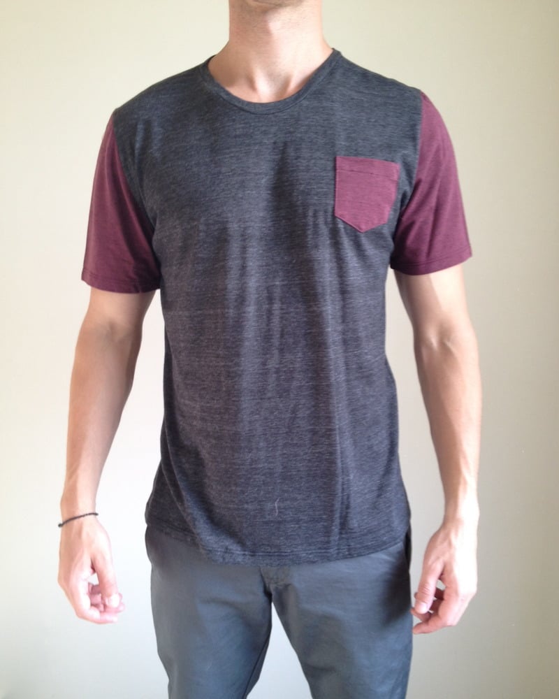 Image of Crew Neck w/ Pocket Burgundy 