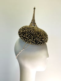 Image 3 of Eiffel Tower headpiece 