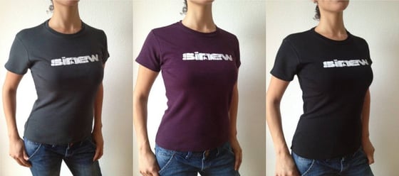 Image of Womens Tee Shirt "Tag"