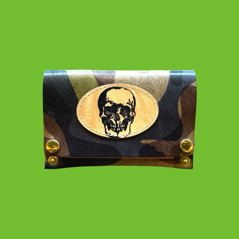 CAMO RIVET WALLET (Item# 909)
